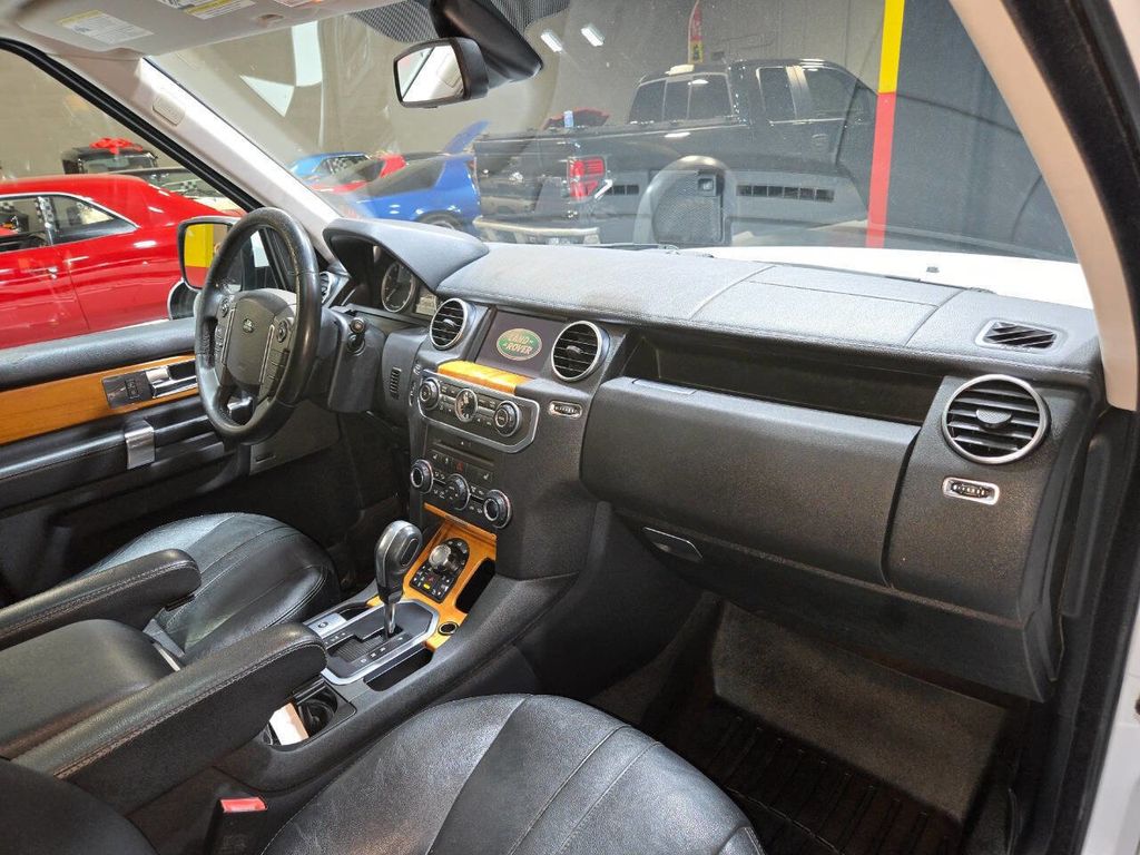 2011 Land Rover LR4 Base 4x4 4dr SUV - 22970264 - 11