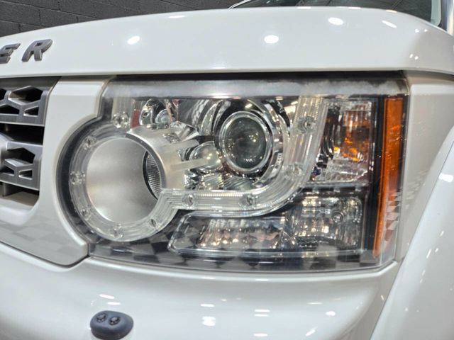 2011 Land Rover LR4 Base 4x4 4dr SUV - 22970264 - 16