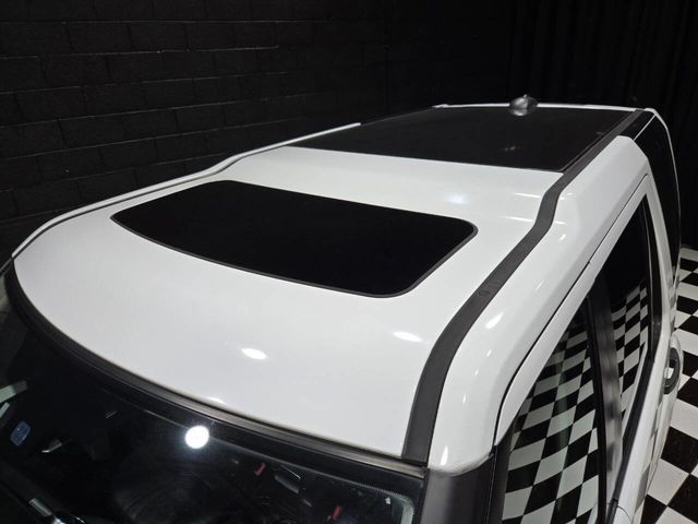 2011 Land Rover LR4 Base 4x4 4dr SUV - 22970264 - 24