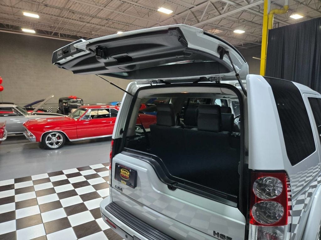 2011 Land Rover LR4 Base 4x4 4dr SUV - 22970264 - 42