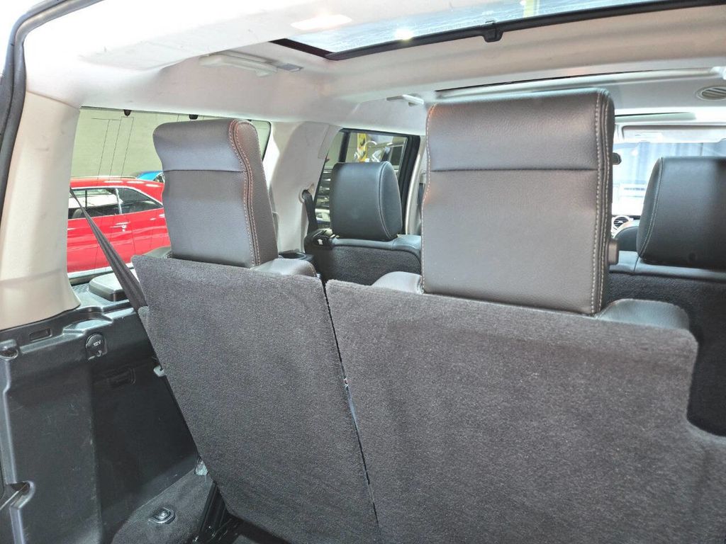 2011 Land Rover LR4 Base 4x4 4dr SUV - 22970264 - 45