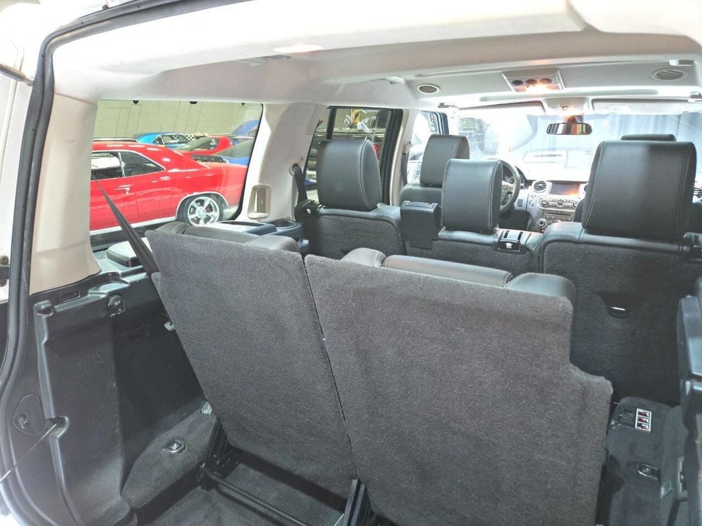 2011 Land Rover LR4 Base 4x4 4dr SUV - 22970264 - 46