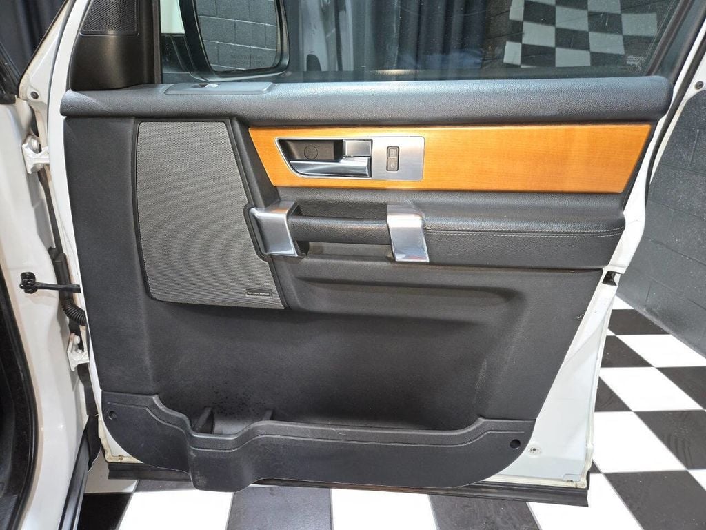 2011 Land Rover LR4 Base 4x4 4dr SUV - 22970264 - 51