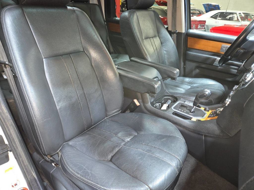 2011 Land Rover LR4 Base 4x4 4dr SUV - 22970264 - 59