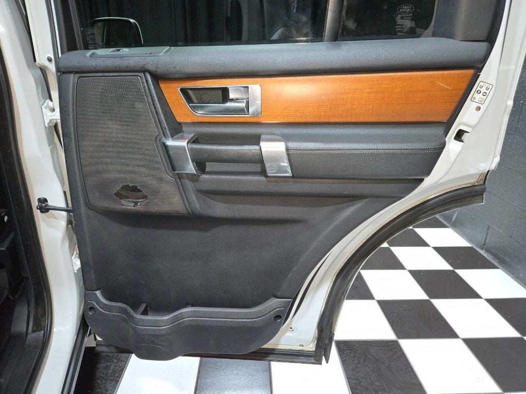 2011 Land Rover LR4 Base 4x4 4dr SUV - 22970264 - 61