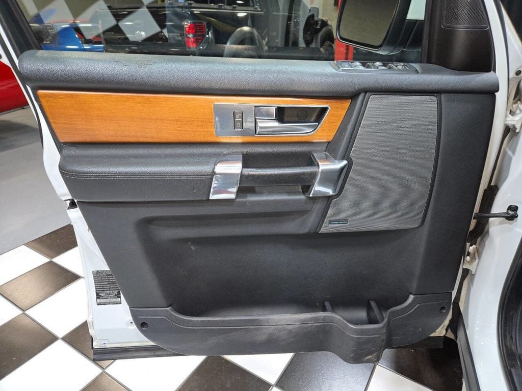 2011 Land Rover LR4 Base 4x4 4dr SUV - 22970264 - 77