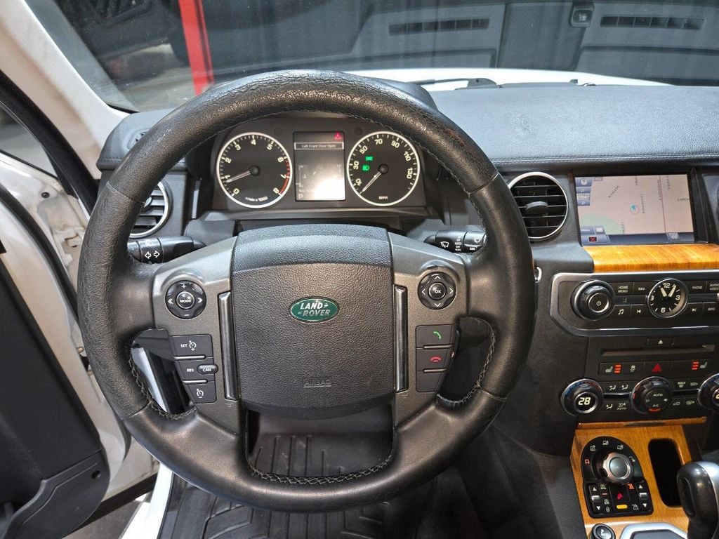 2011 Land Rover LR4 Base 4x4 4dr SUV - 22970264 - 95