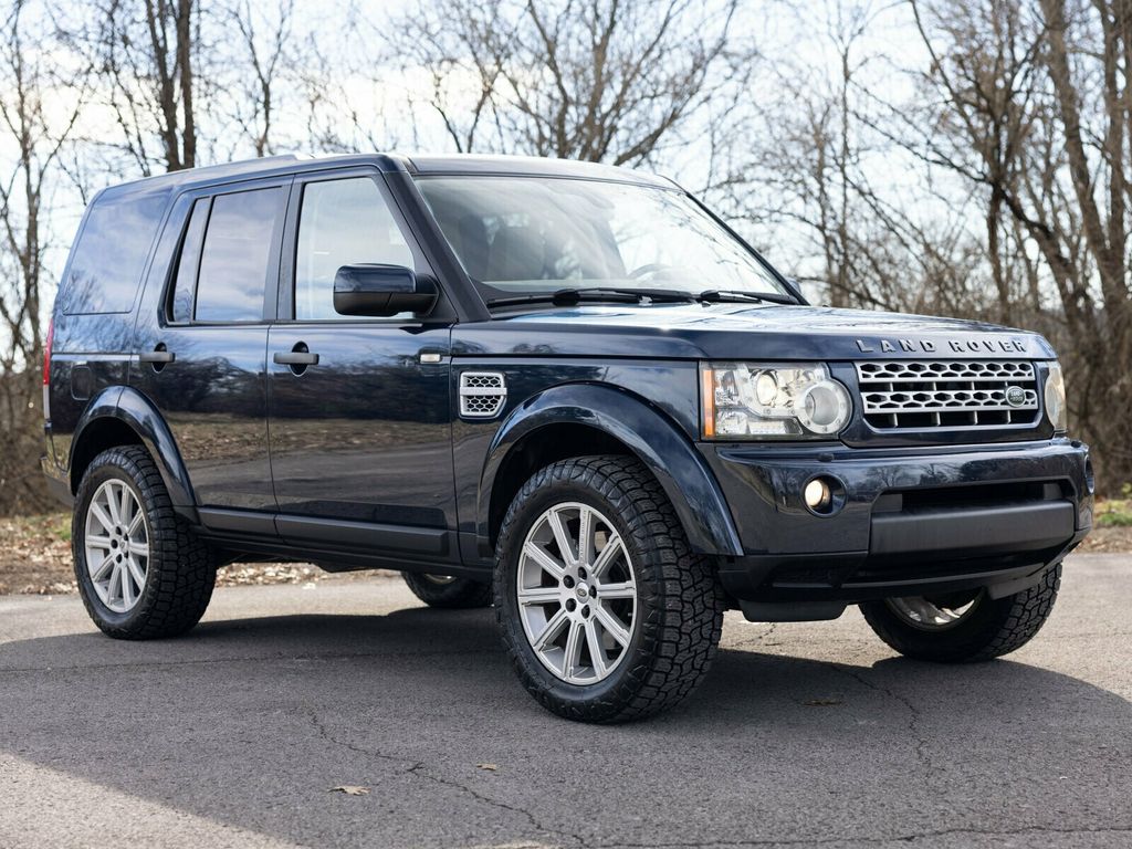 2011 Land Rover LR4 Custom, HSE, New Timing Chains, Johnson Rods, OEM Drop Hitch - 22936837 - 12