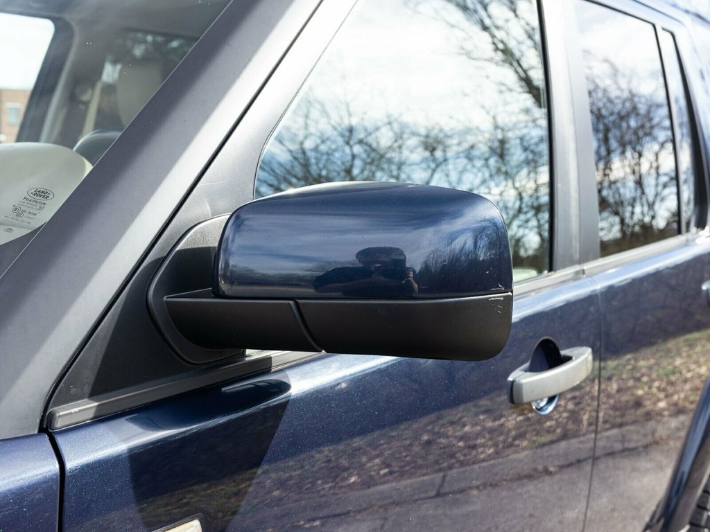 2011 Land Rover LR4 Custom, HSE, New Timing Chains, Johnson Rods, OEM Drop Hitch - 22936837 - 22