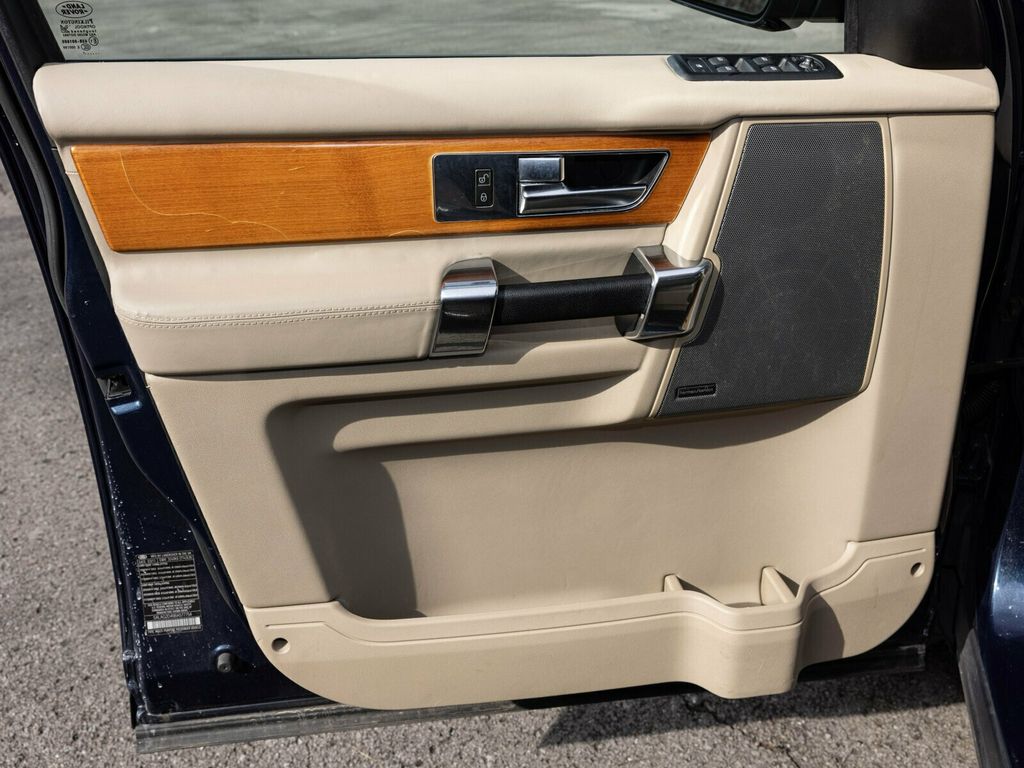 2011 Land Rover LR4 Custom, HSE, New Timing Chains, Johnson Rods, OEM Drop Hitch - 22936837 - 23