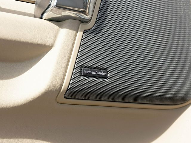 2011 Land Rover LR4 Custom, HSE, New Timing Chains, Johnson Rods, OEM Drop Hitch - 22936837 - 26