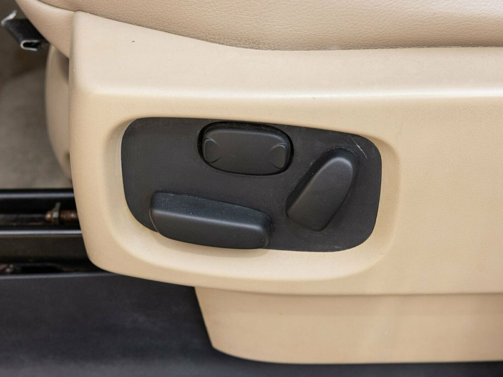 2011 Land Rover LR4 Custom, HSE, New Timing Chains, Johnson Rods, OEM Drop Hitch - 22936837 - 31