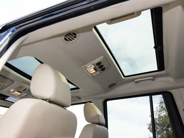 2011 Land Rover LR4 Custom, HSE, New Timing Chains, Johnson Rods, OEM Drop Hitch - 22936837 - 48