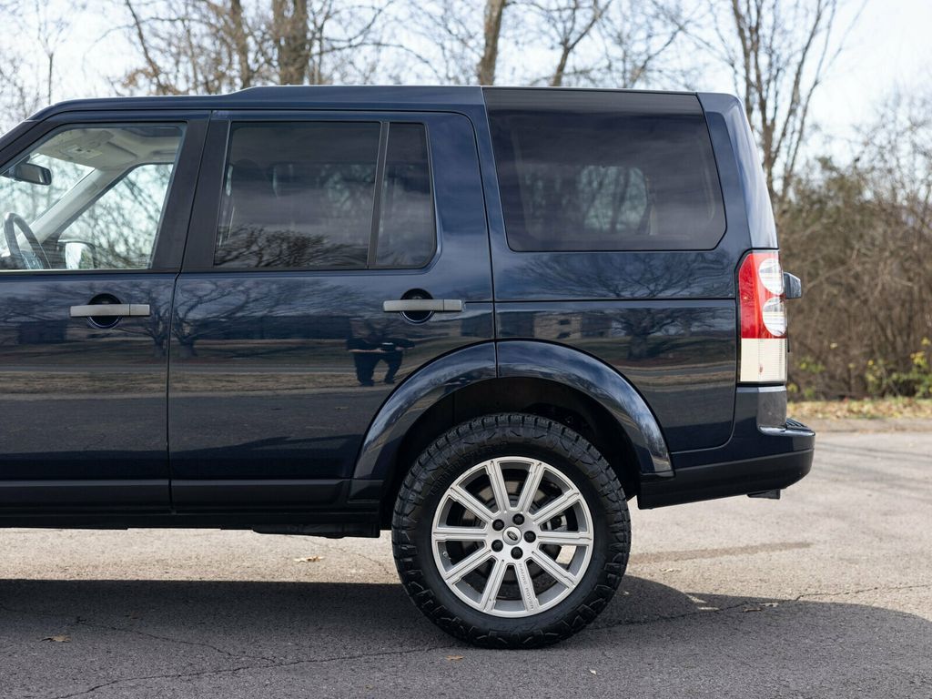 2011 Land Rover LR4 Custom, HSE, New Timing Chains, Johnson Rods, OEM Drop Hitch - 22936837 - 4