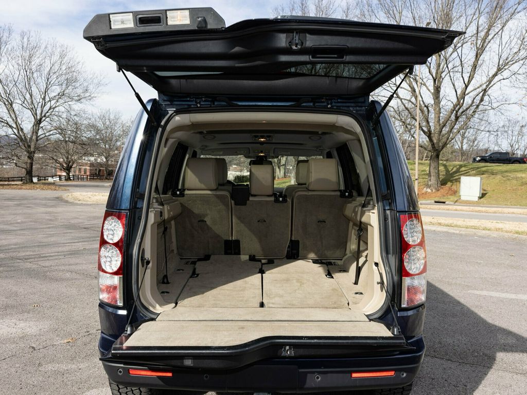 2011 Land Rover LR4 Custom, HSE, New Timing Chains, Johnson Rods, OEM Drop Hitch - 22936837 - 59