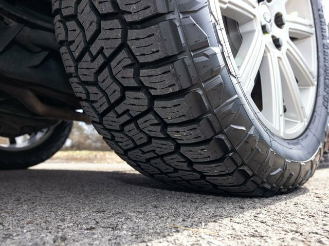 2011 Land Rover LR4 Custom, HSE, New Timing Chains, Johnson Rods, OEM Drop Hitch - 22936837 - 83