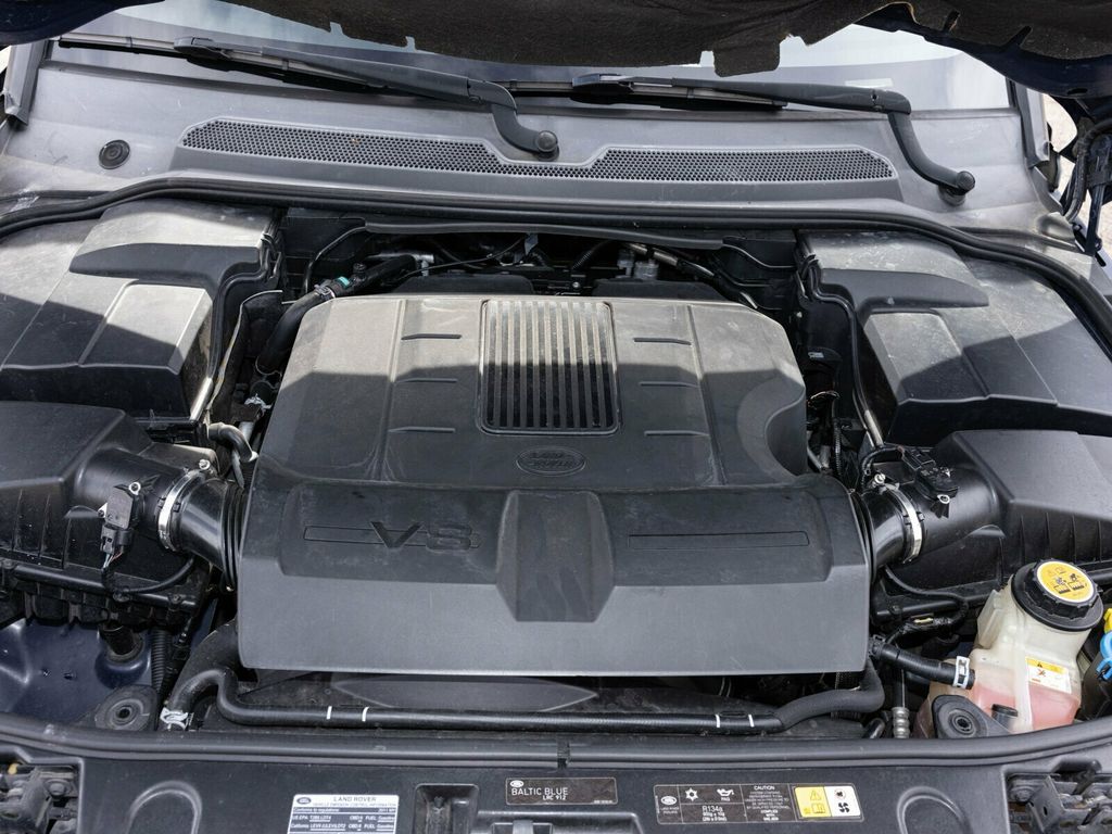 2011 Land Rover LR4 Custom, HSE, New Timing Chains, Johnson Rods, OEM Drop Hitch - 22936837 - 87