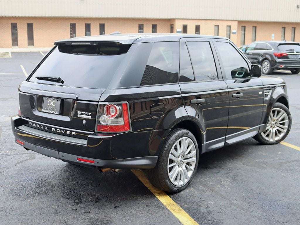 2011 Land Rover Range Rover Sport HSE LUX photo 3