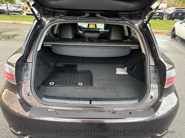 2011 Lexus CT 200h FWD 4dr Hybrid - 22936613 - 12