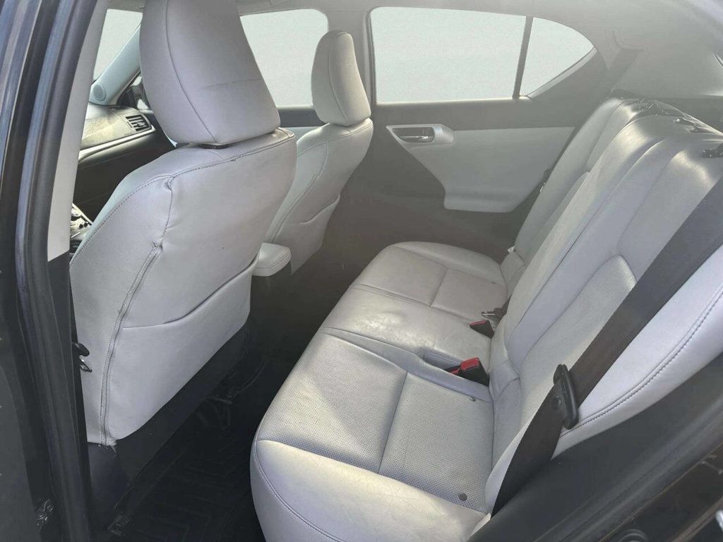 2011 Lexus CT 200h FWD 4dr Hybrid - 22961863 - 10