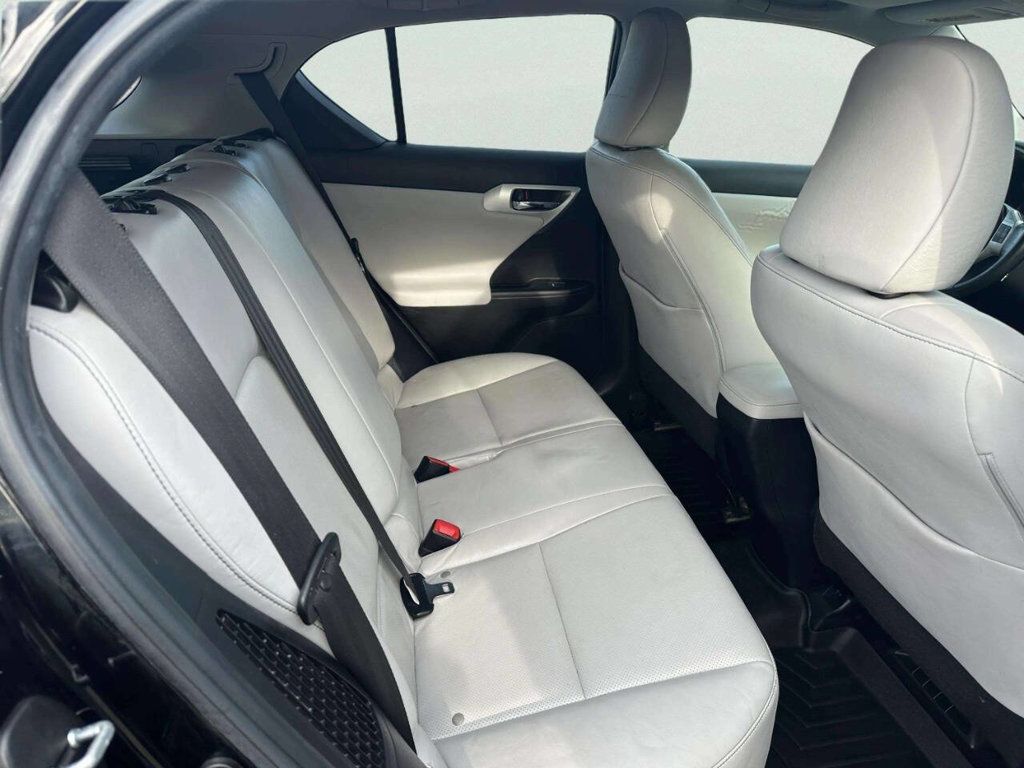 2011 Lexus CT 200h FWD 4dr Hybrid - 22961863 - 11