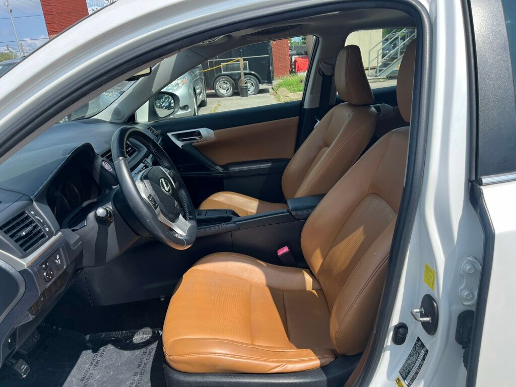 2011 Lexus CT 200h FWD 4dr Hybrid Premium - 22886411 - 14