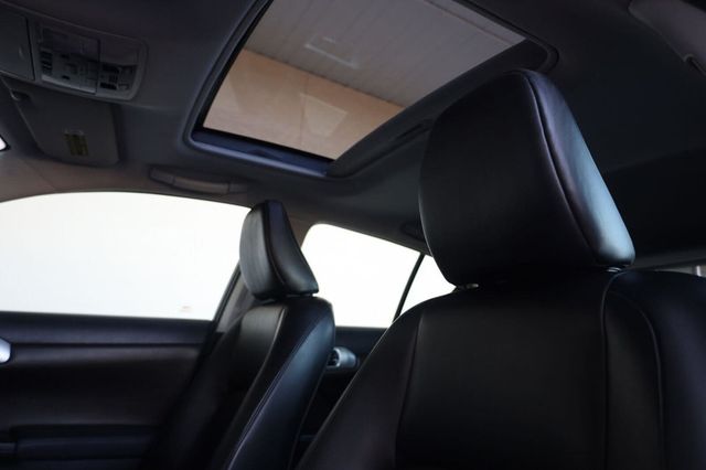 2011 Lexus CT 200h Premium - 23101481 - 19