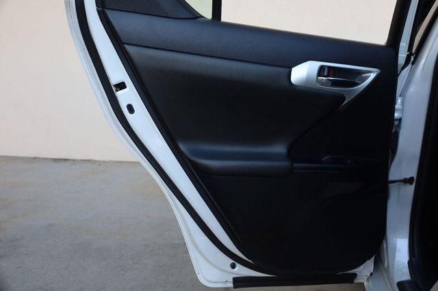2011 Lexus CT 200h Premium - 23101481 - 20