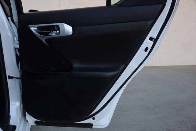 2011 Lexus CT 200h Premium - 23101481 - 23
