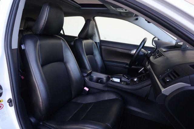 2011 Lexus CT 200h Premium - 23101481 - 28