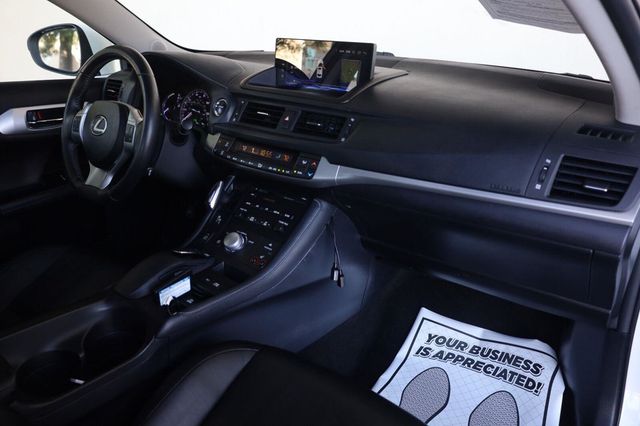 2011 Lexus CT 200h Premium - 23101481 - 29