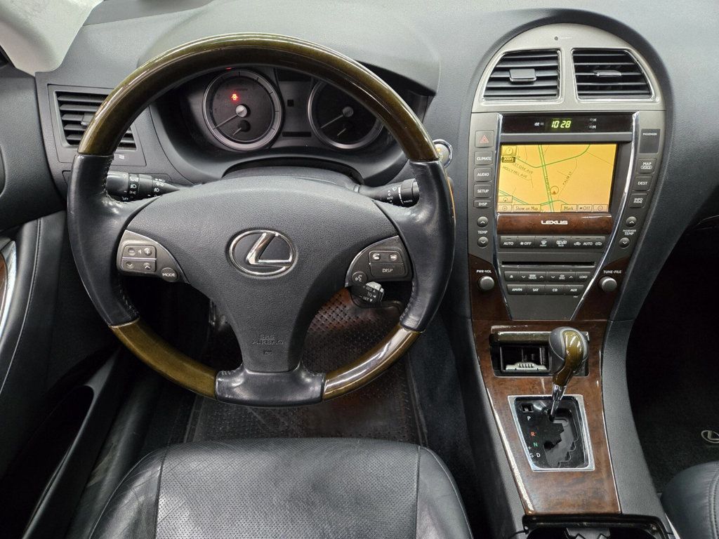 2011 Lexus ES 350 4dr Sedan - 22946519 - 10