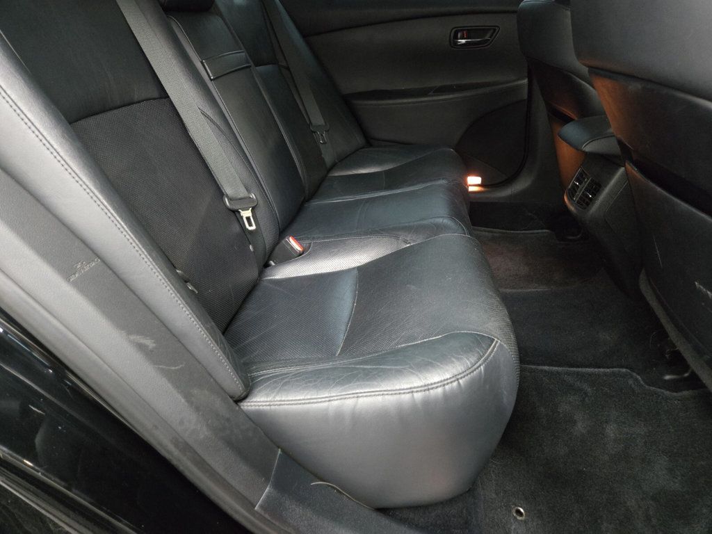 2011 Lexus ES 350 4dr Sedan - 22946519 - 12