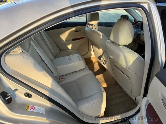 2011 Lexus ES 350 4dr Sedan - 22998574 - 10