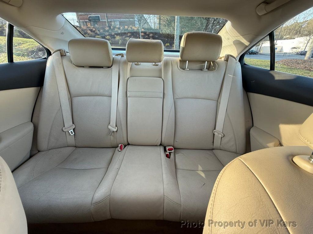 2011 Lexus ES 350 4dr Sedan - 22998574 - 13