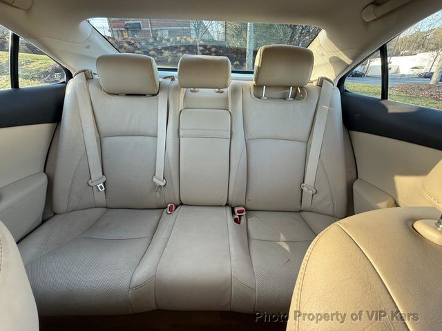 2011 Lexus ES 350 4dr Sedan - 22998574 - 13