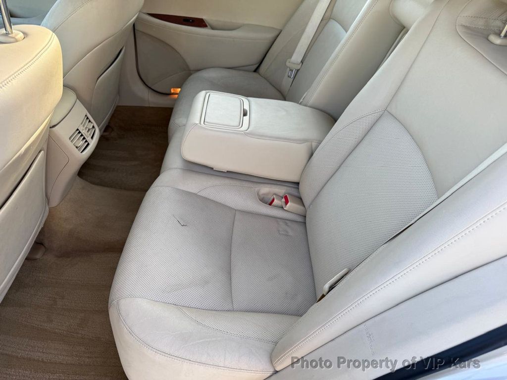 2011 Lexus ES 350 4dr Sedan - 22998574 - 15