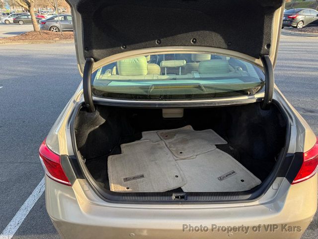 2011 Lexus ES 350 4dr Sedan - 22998574 - 19