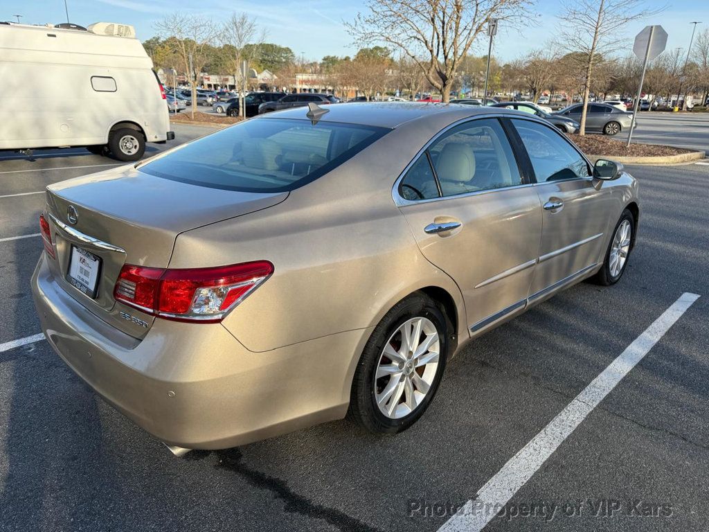 2011 Lexus ES 350 4dr Sedan - 22998574 - 7