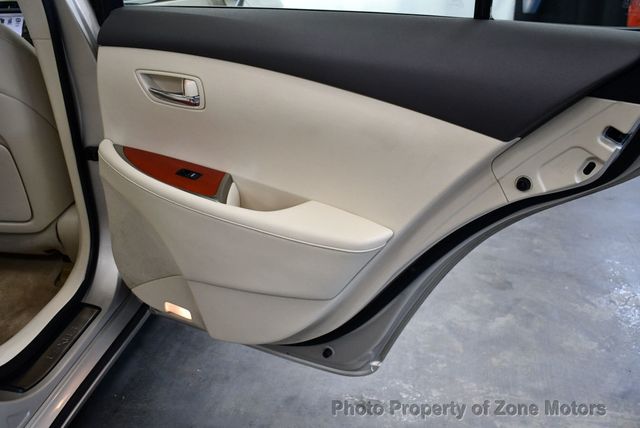 2011 Lexus ES 350 4dr Sedan - 22765097 - 45