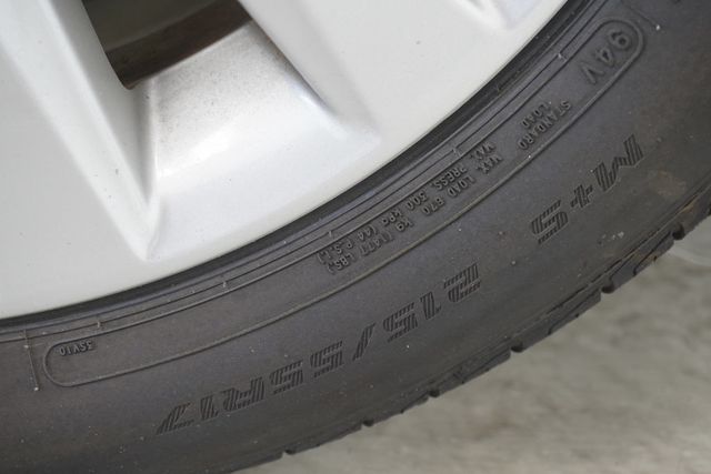 2011 Lexus ES 350 4dr Sedan - 23039886 - 23