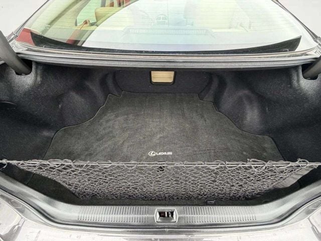 2011 Lexus ES 350 4dr Sedan - 22970617 - 19