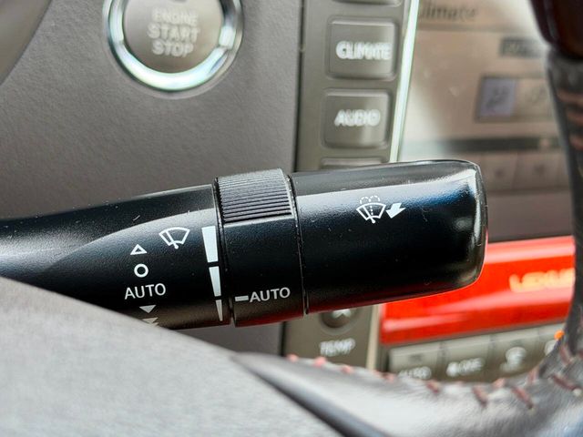 2011 Lexus ES 350 4dr Sedan - 22970617 - 33