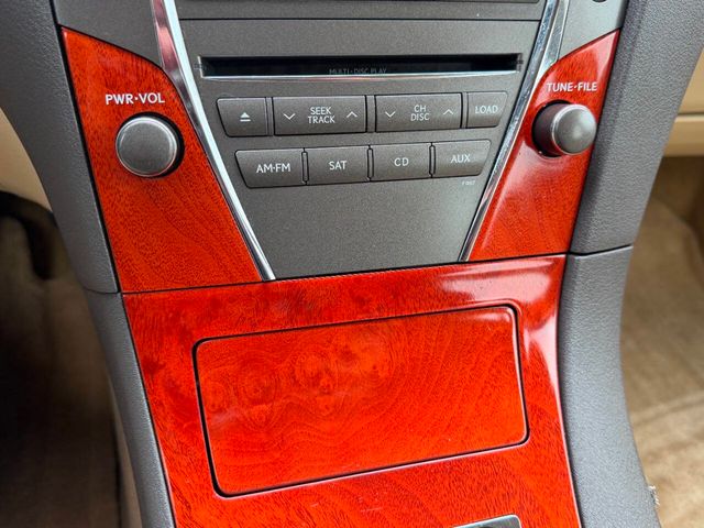 2011 Lexus ES 350 4dr Sedan - 22970617 - 42