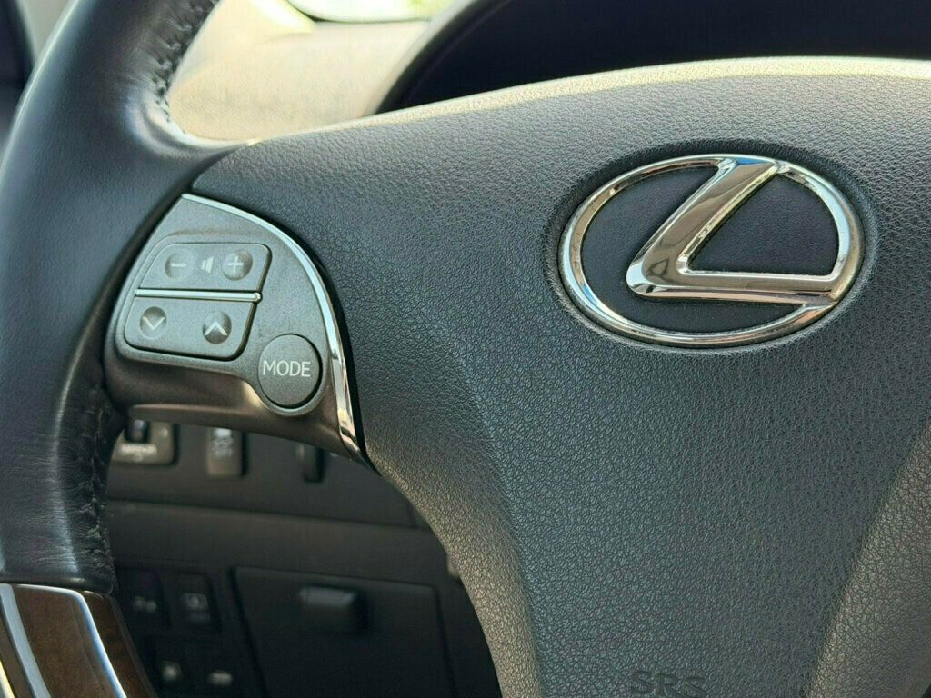 2011 Lexus ES 350 4dr Sedan - 22959430 - 27