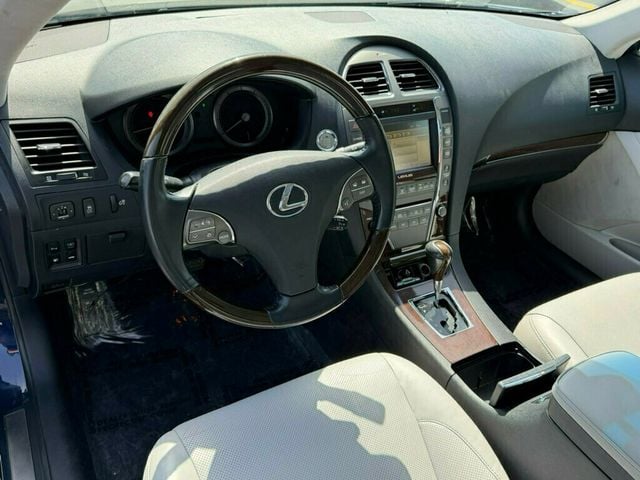 2011 Lexus ES 350 4dr Sedan - 22959430 - 8