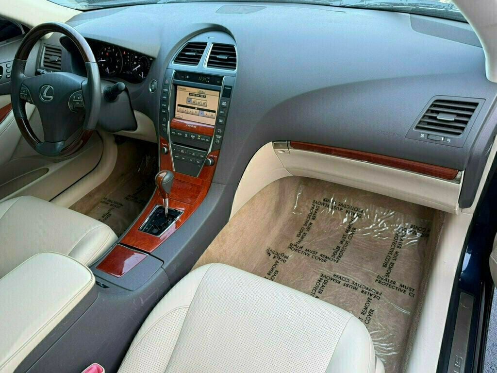 2011 Lexus ES 350 4dr Sedan - 23037133 - 9