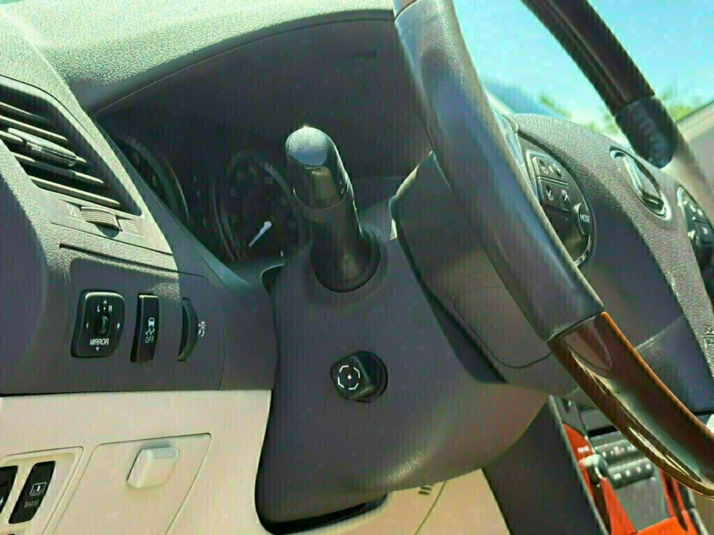 2011 Lexus ES 350 4dr Sedan - 23037133 - 34
