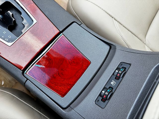 2011 Lexus ES 350 4dr Sedan - 23005991 - 13