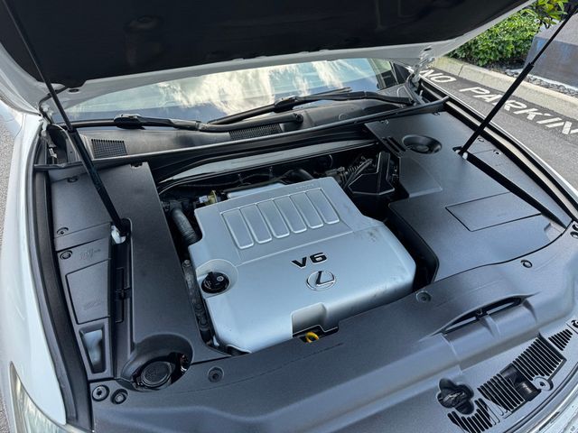 2011 Lexus ES 350 4dr Sedan - 23005991 - 19